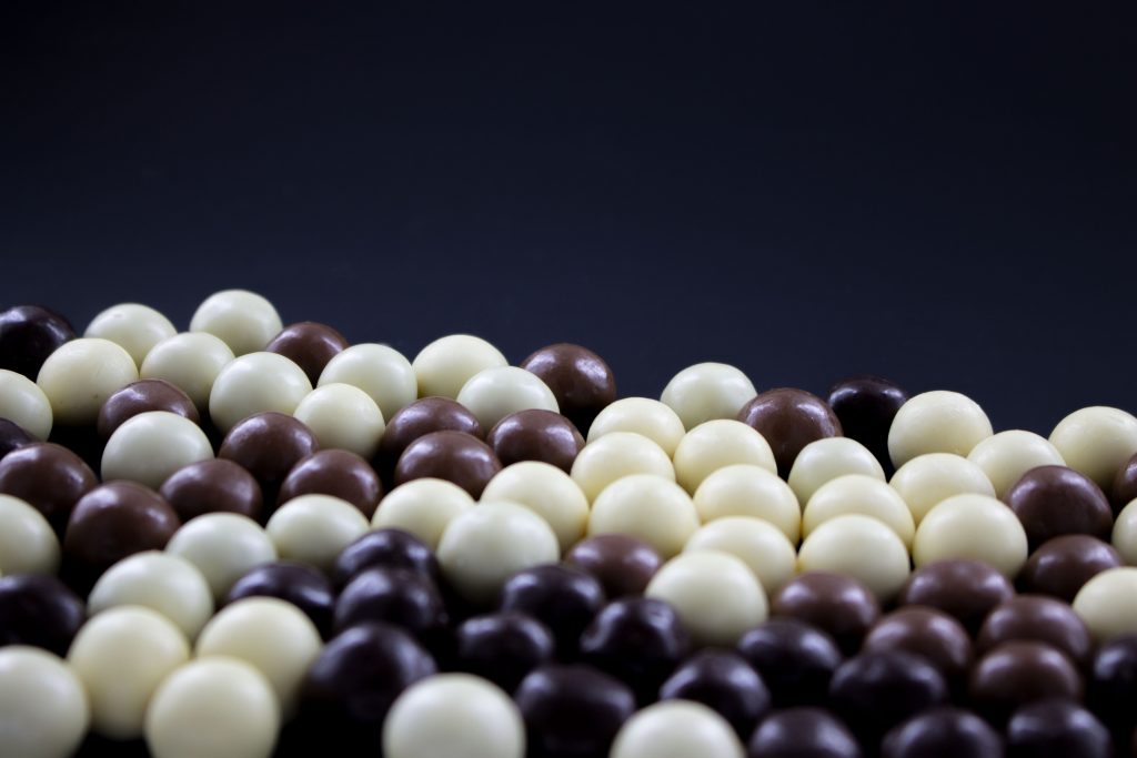 Boules de chocolat croustillante - Collection Pâques - Maxim's de Paris